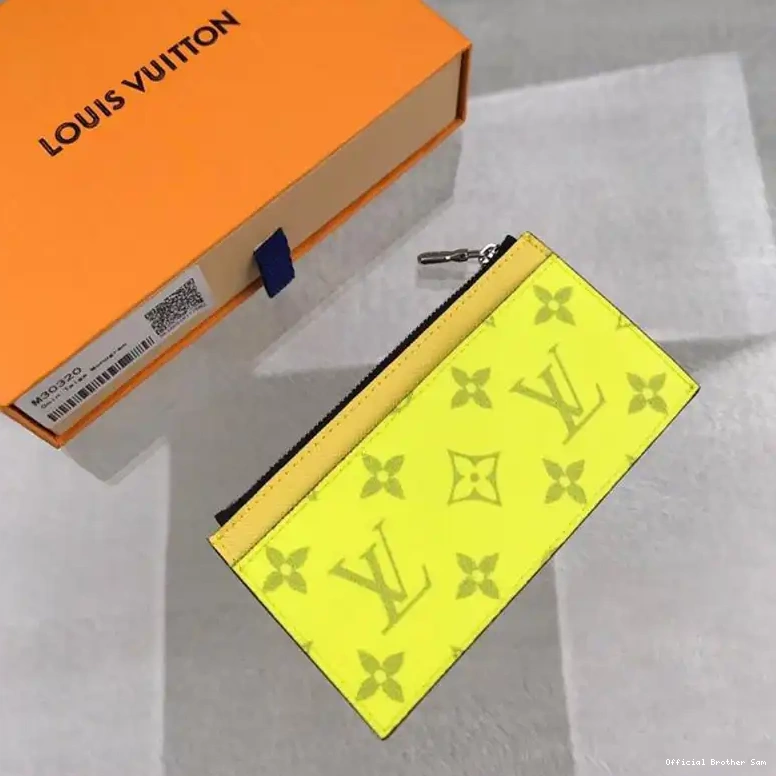 Official Brother Sam Bags LV 19T1L0667 0707